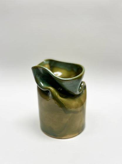 Wave Vase | Green Rutile | Medium