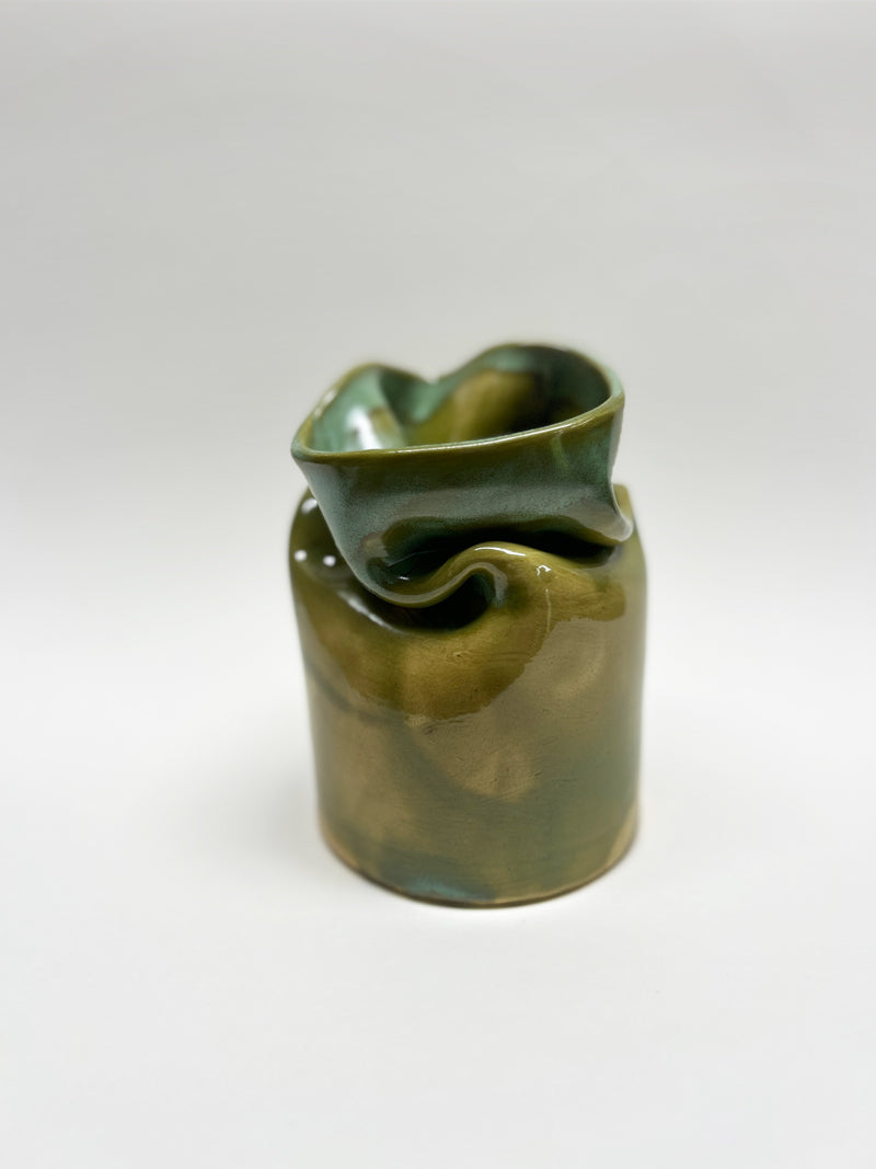 Wave Vase | Green Rutile | Medium
